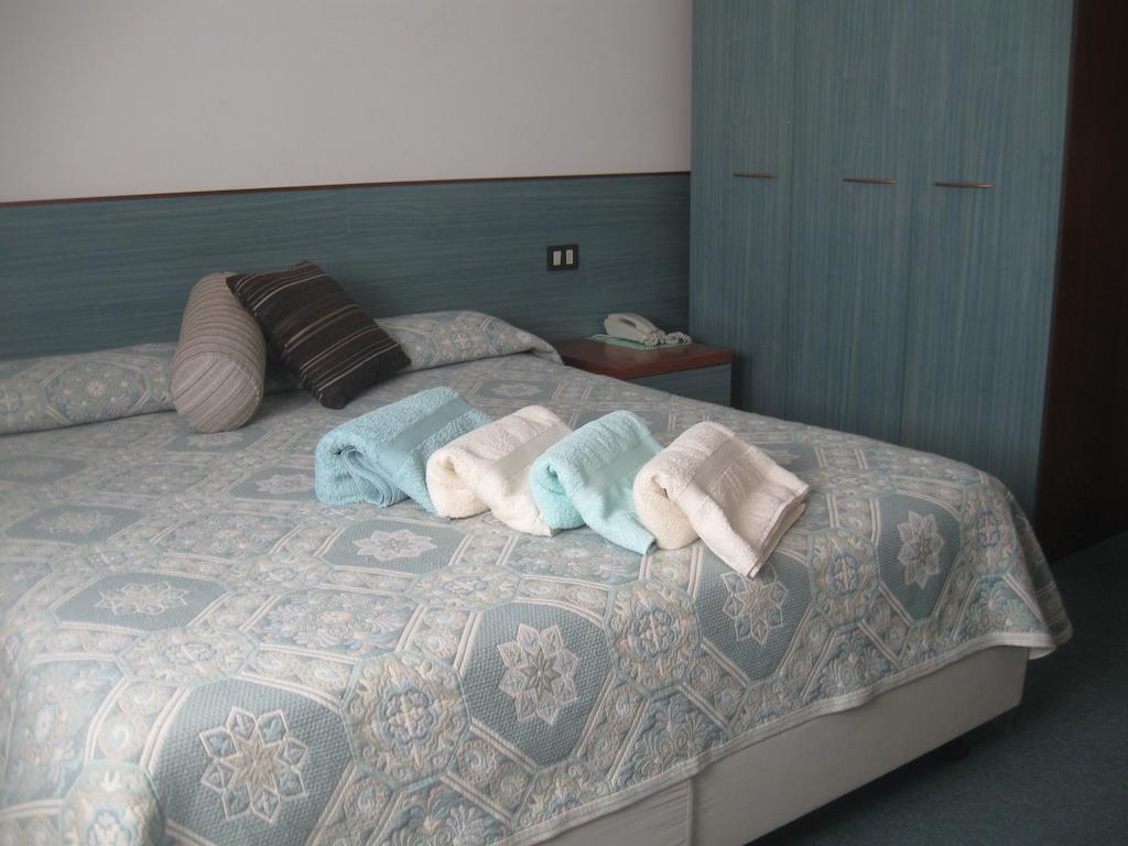 Albergo Del Turista Vernasca 部屋 写真