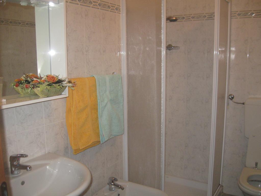 Albergo Del Turista Vernasca 部屋 写真